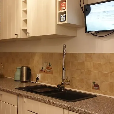 Ferienwohnung Hugo 2 Apartman *